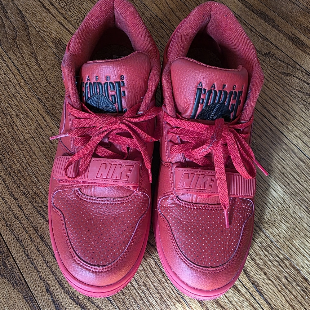 AAF88 x Billie4 Nike Billie Eilish